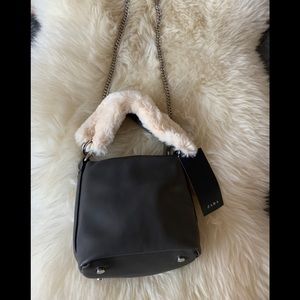 💜💜 Brand New Grey Zara Cross Body w/Faux Fur 😍
